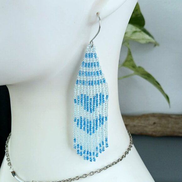 Boho Beaded Heart Fringe Cascade Shoulder Duster Dangle Earrings 4" - Picture 1 of 9